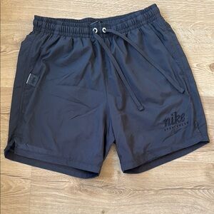 Men’s nike sportswear nylon shorts sz charcoal sz small